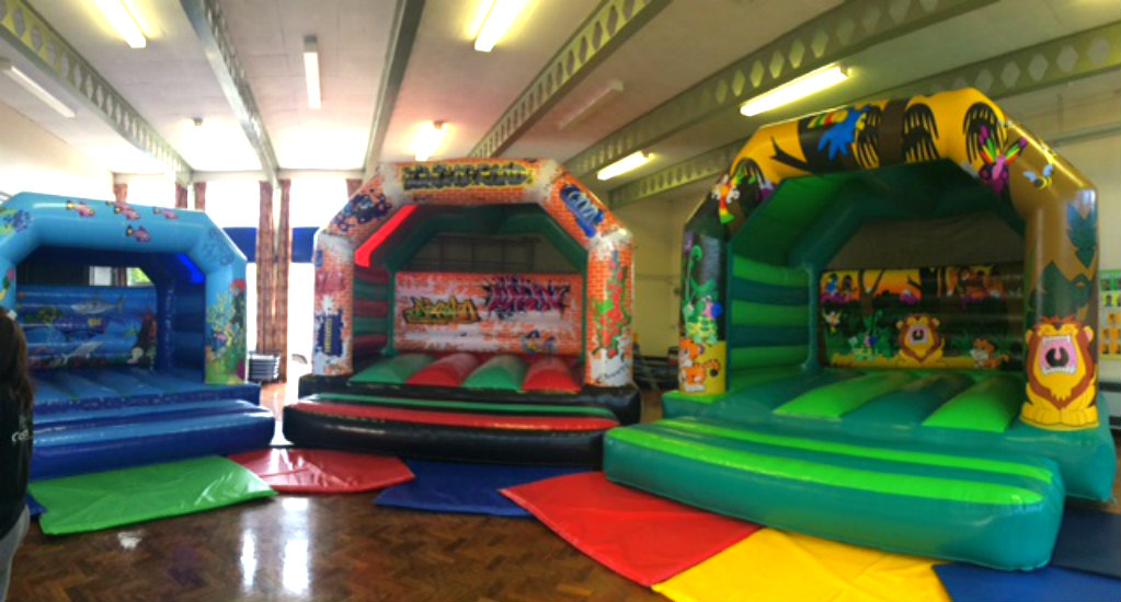 Inflatable Night-Club 03 - Bouncy Castle & Soft Play Hire in Abingdon,  Didcot, Wantage, Oxford, Witney, Bicester, Faringdon, Wallingford